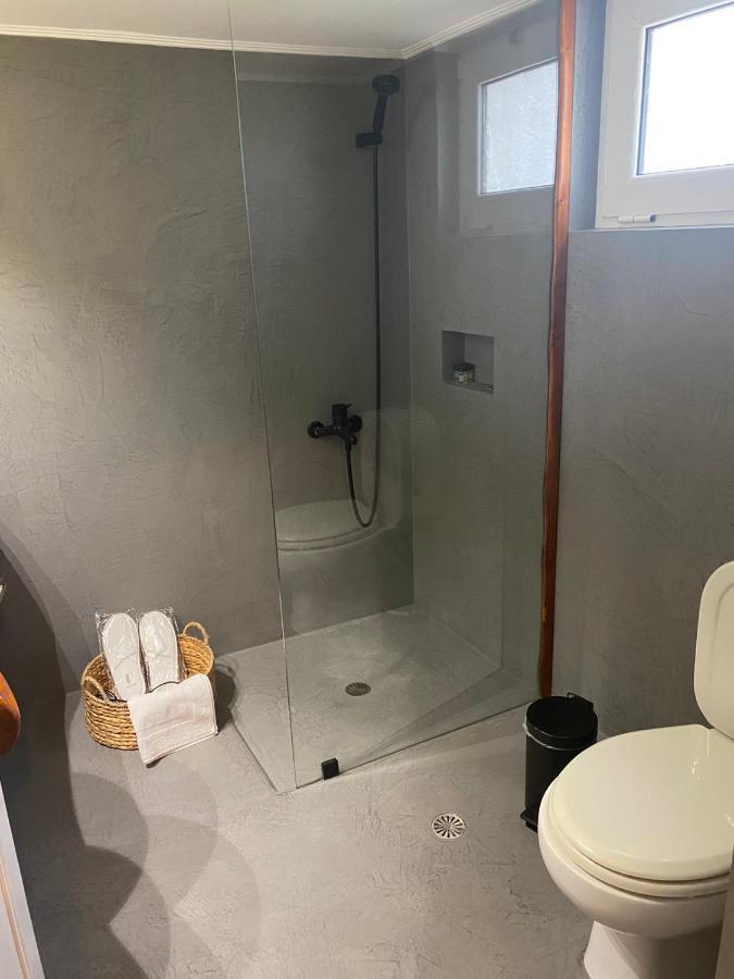 Suite With Garden Agia Marina  외부 사진
